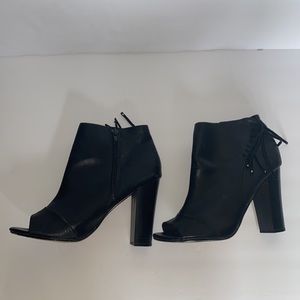 EXPRESS open toe high heels black size 9 good condition.